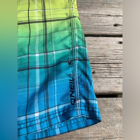 O'Neill Men's L Plaid Ombre Green Blue Swim Trunks | Board Shorts - Picture 6 of 8